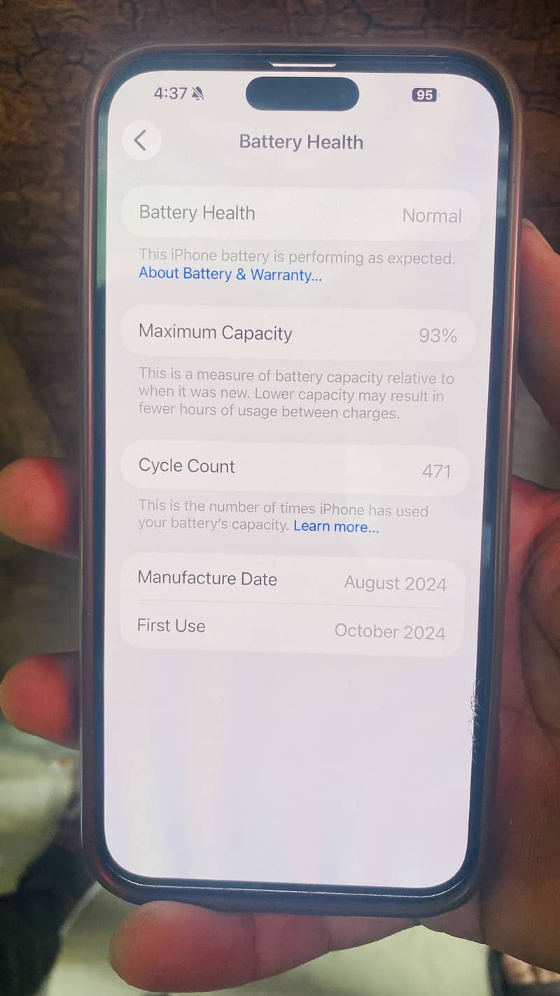 Apple iPhone 15 Pro Max 4