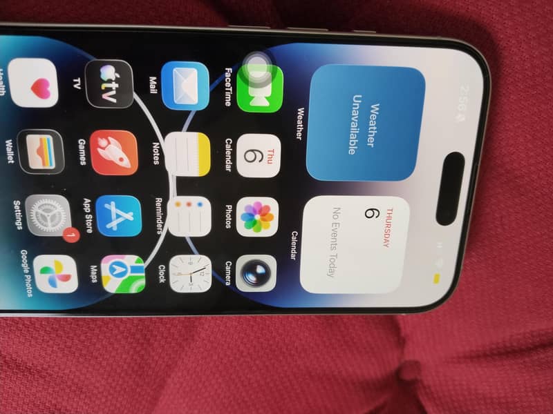 Apple iPhone 16 Pro Max 2