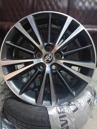TOYOTA GRANDY ALLOY RIM 100% ORGIONAL