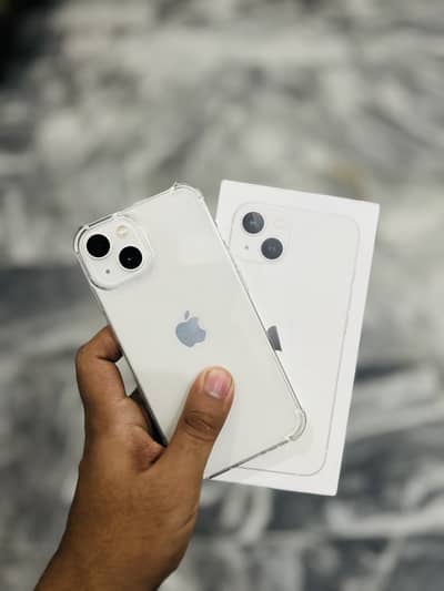 Apple iPhone 13 factory unlock 10l10 condition oringal box