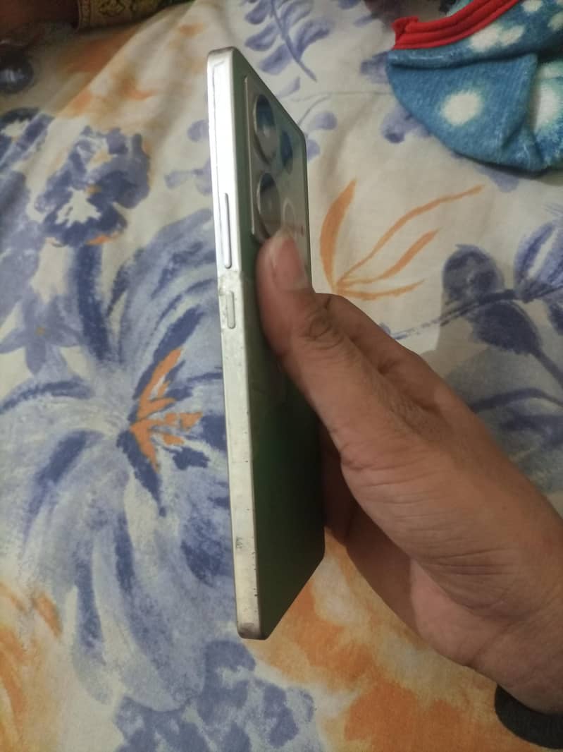 Infinix Note 40 3