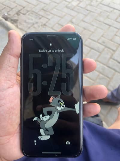 I phone 11 Pta approve with box 128GB
