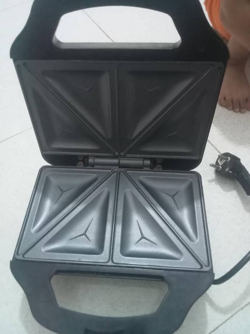sg-1807 model toaster 5