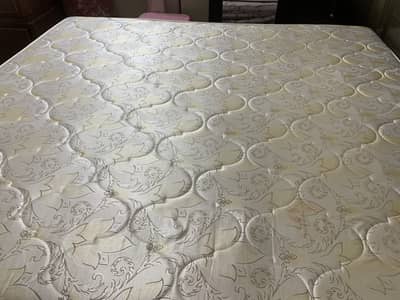 Bed + Matress