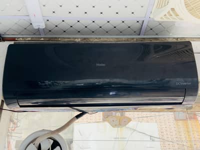 Haier DC Inverter AC 1.5 Ton – Black Color – Excellent Condition