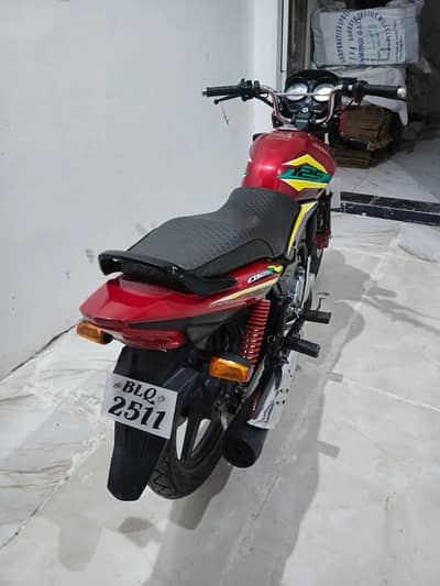 Honda CB f125 total genuine hai
