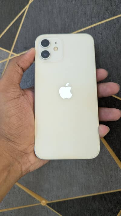 Apple iPhone 12