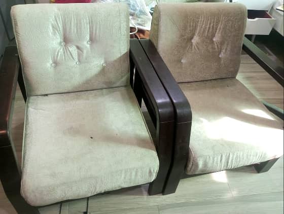 5 SEATED SOFA 2