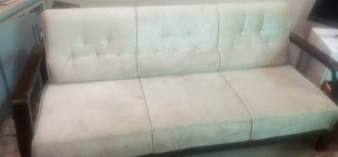 5 SEATED SOFA 3