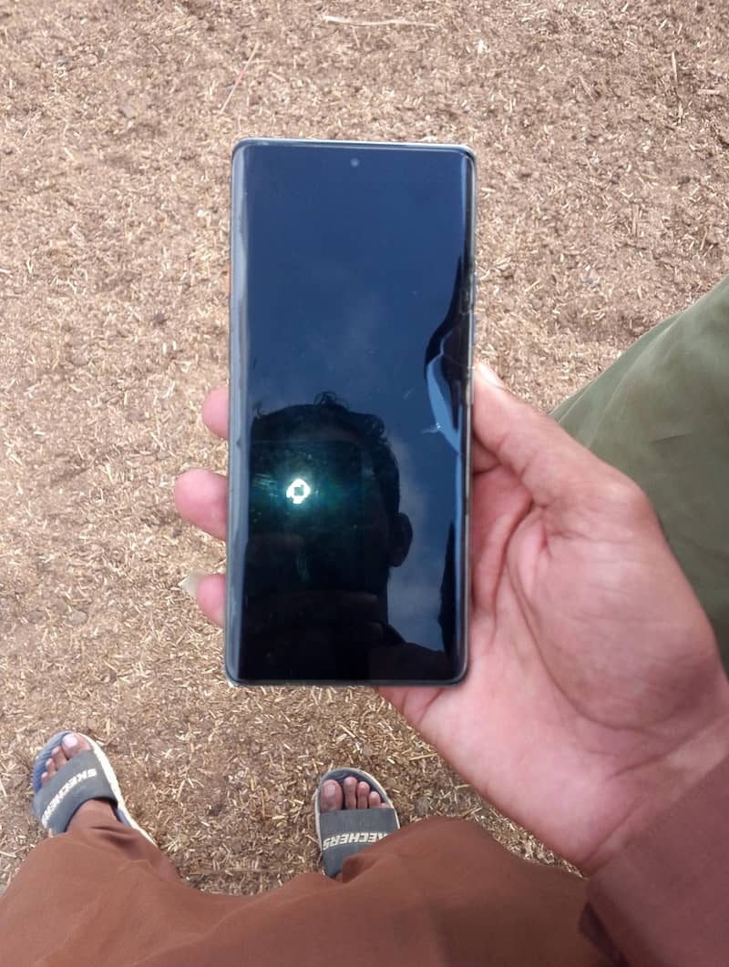 Tecno CAMON 40 Pro 2
