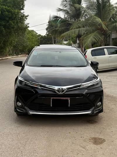 Toyota Altis Grande model 2020 auto sunroof