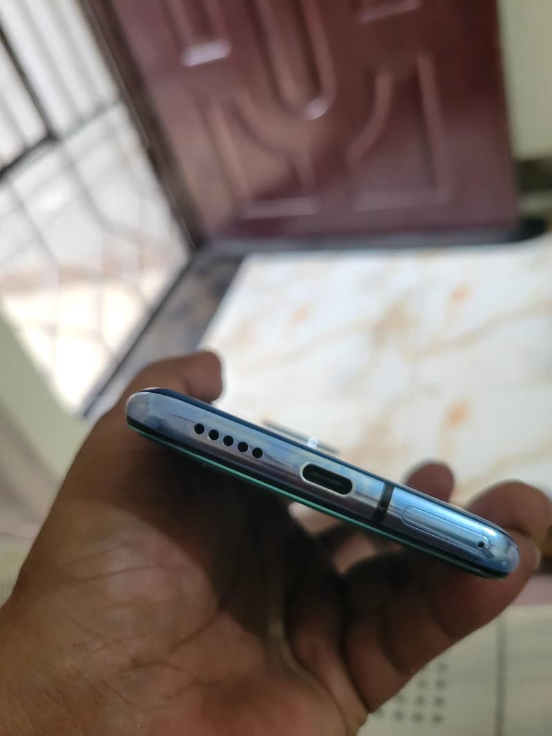 One Plus 7T 4