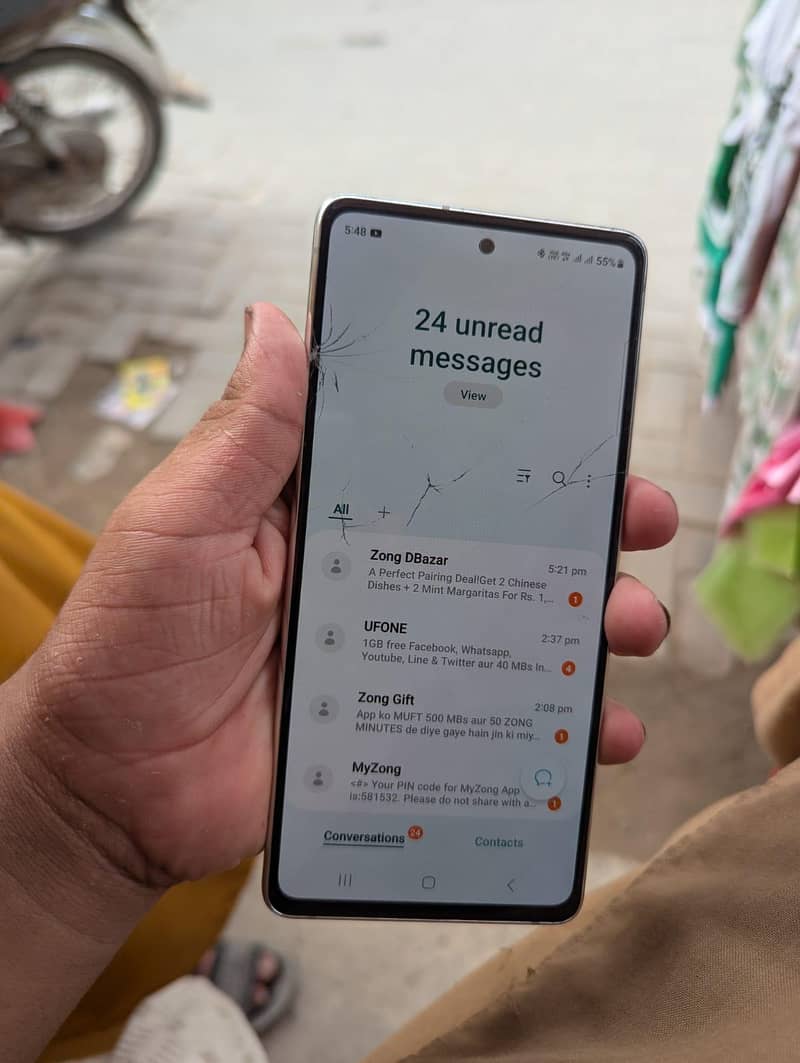 Samsung Mobile S20 FE 3