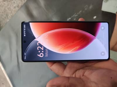Tecno CAMON 30