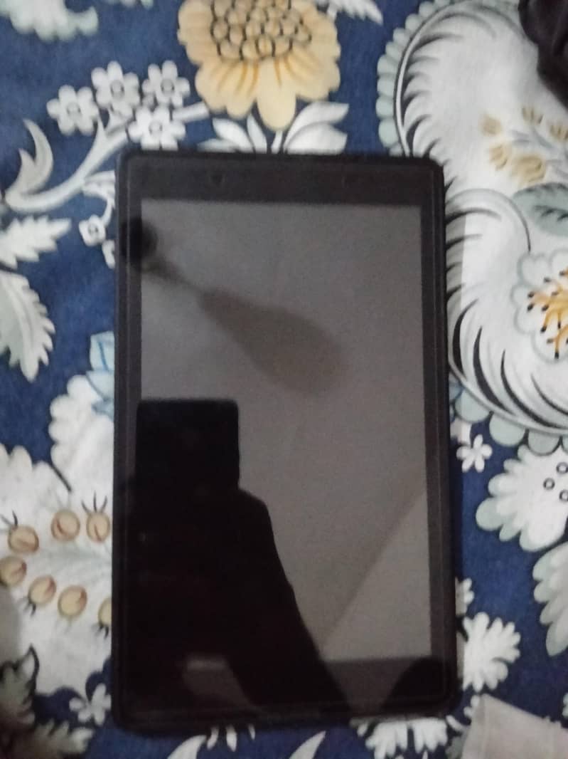 black colour 0