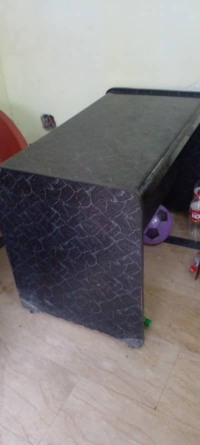 Computer table for sale