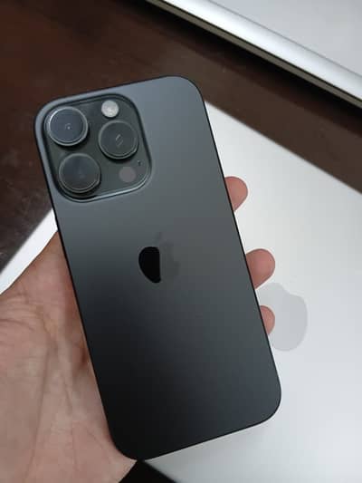 Apple iPhone 16 Pro Factory Unlocked
