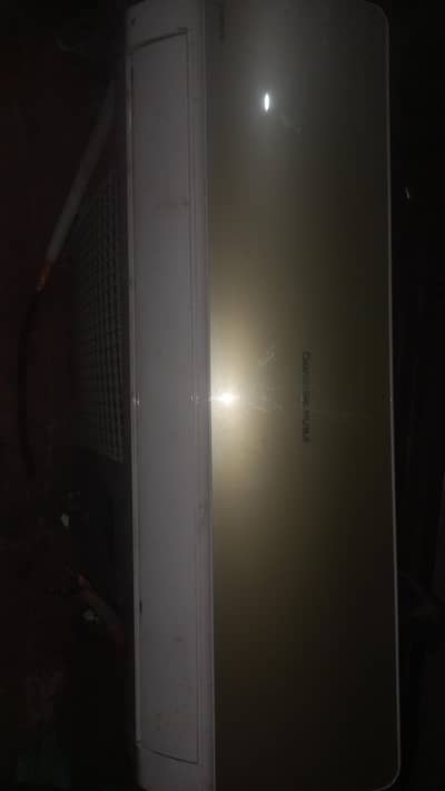changhong Ruba 1.5 ac inverter ac