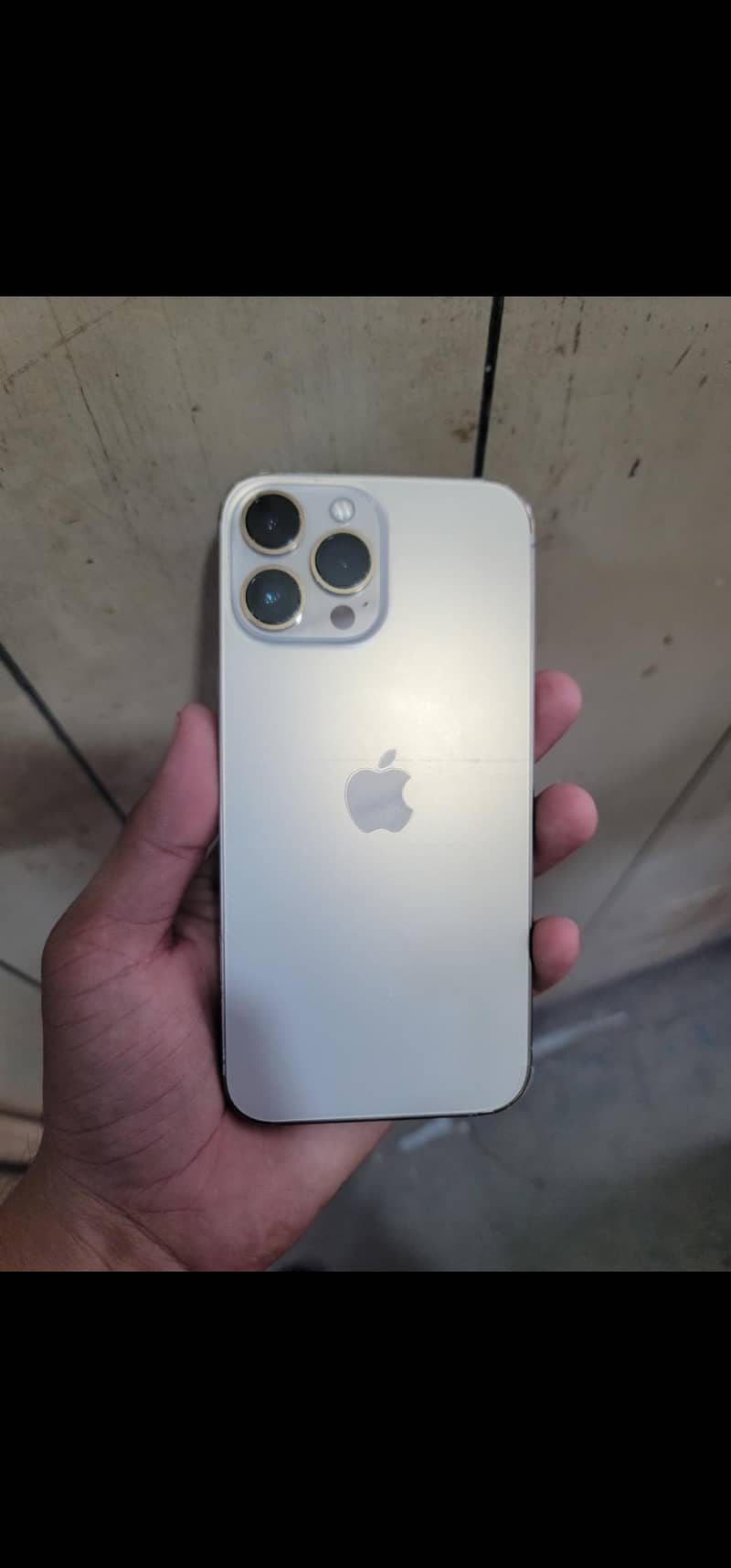 iPhone 13 Pro Max 3