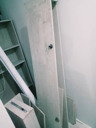 cabinet almari+table