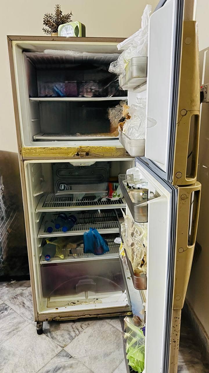 Dawlance Refrigerator 1