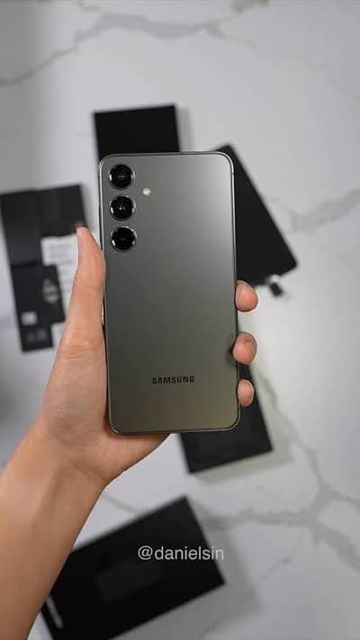 Samsung Mobile S24 Plus