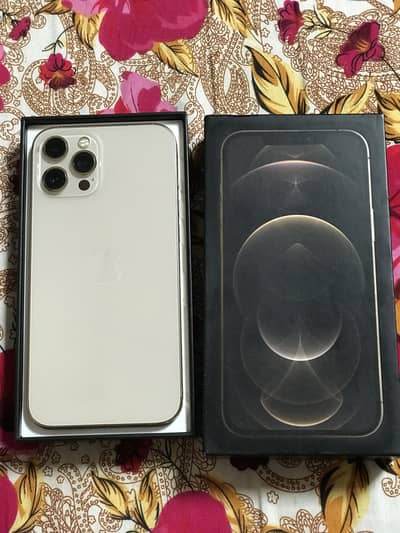 iPhone 12 Pro Max, 256 GB, 10/9.5, with Original Box