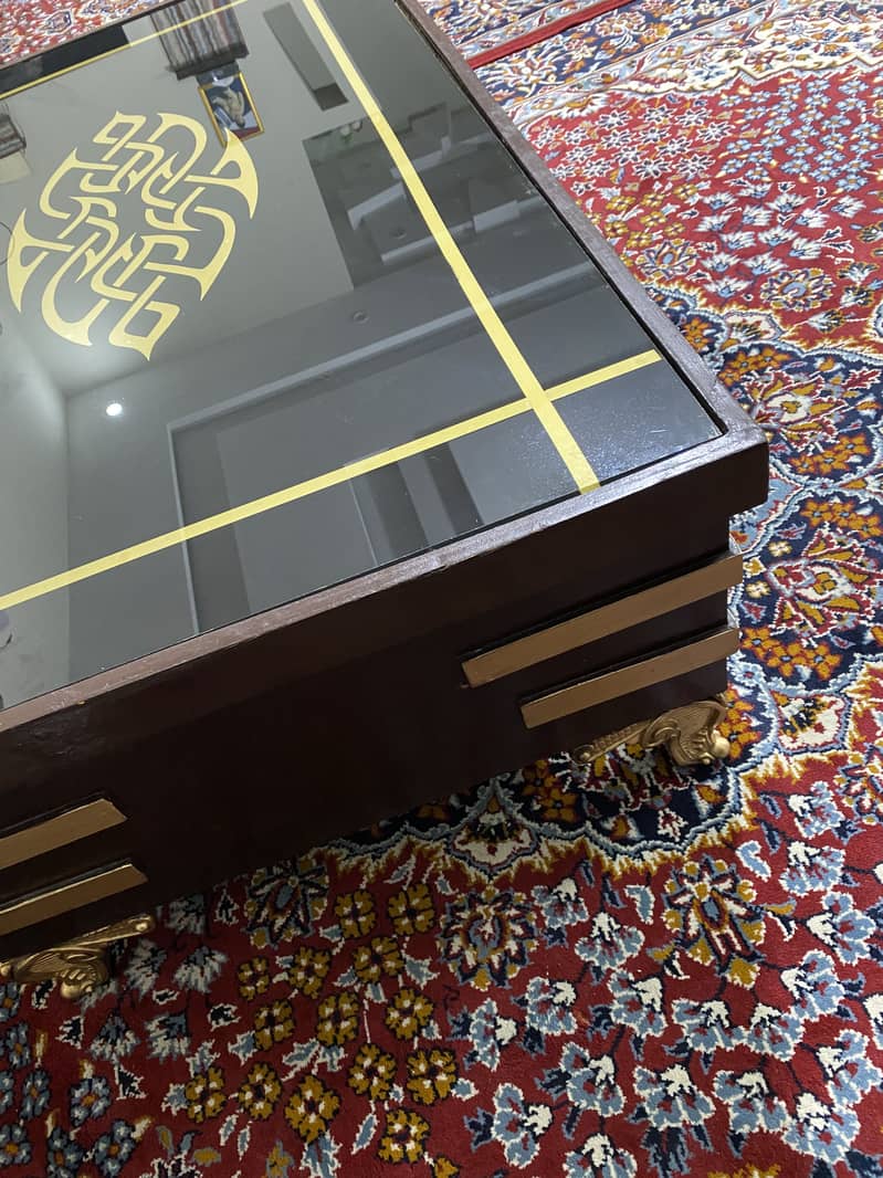 Central table furniture 2