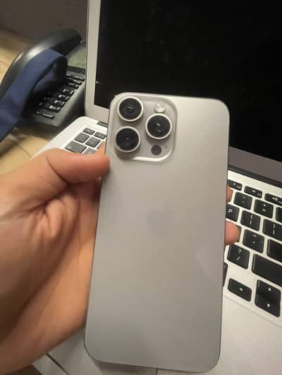 Apple iPhone 15 Pro Max