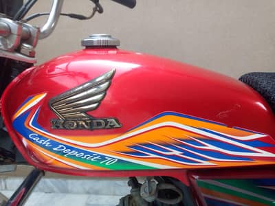 Honda 70 excellent condition 03224284933