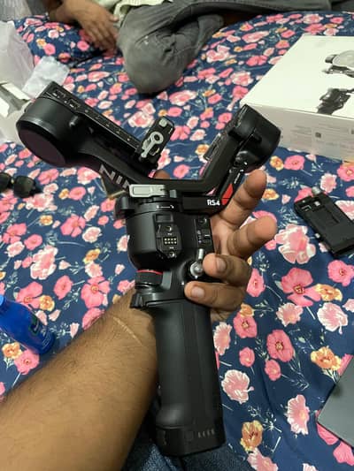 DJI Rs4