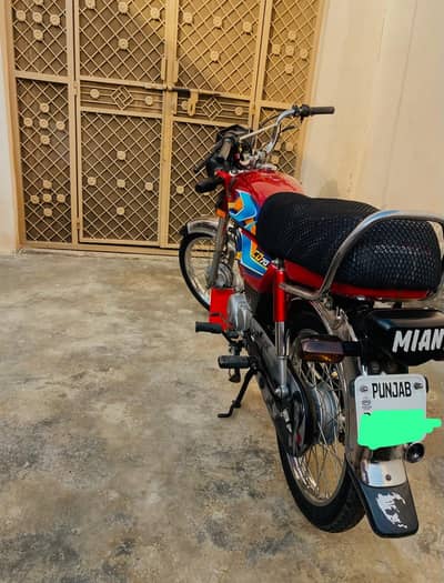 CD 70 2026 model number lga urgent sale