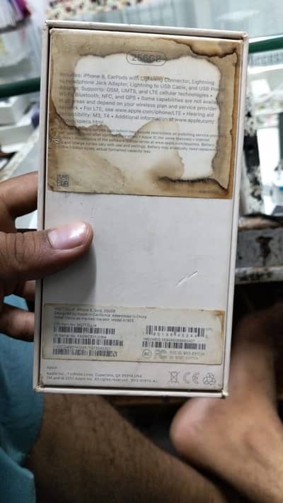 Apple iPhone 8