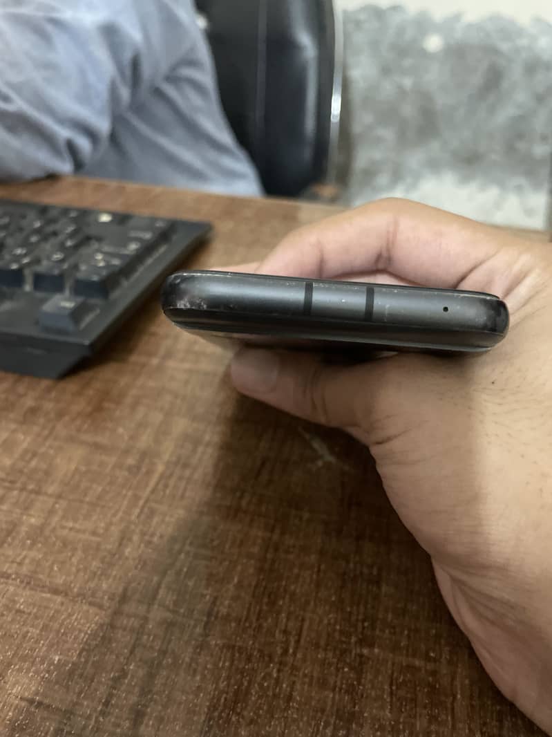 Google Pixel 8a 5
