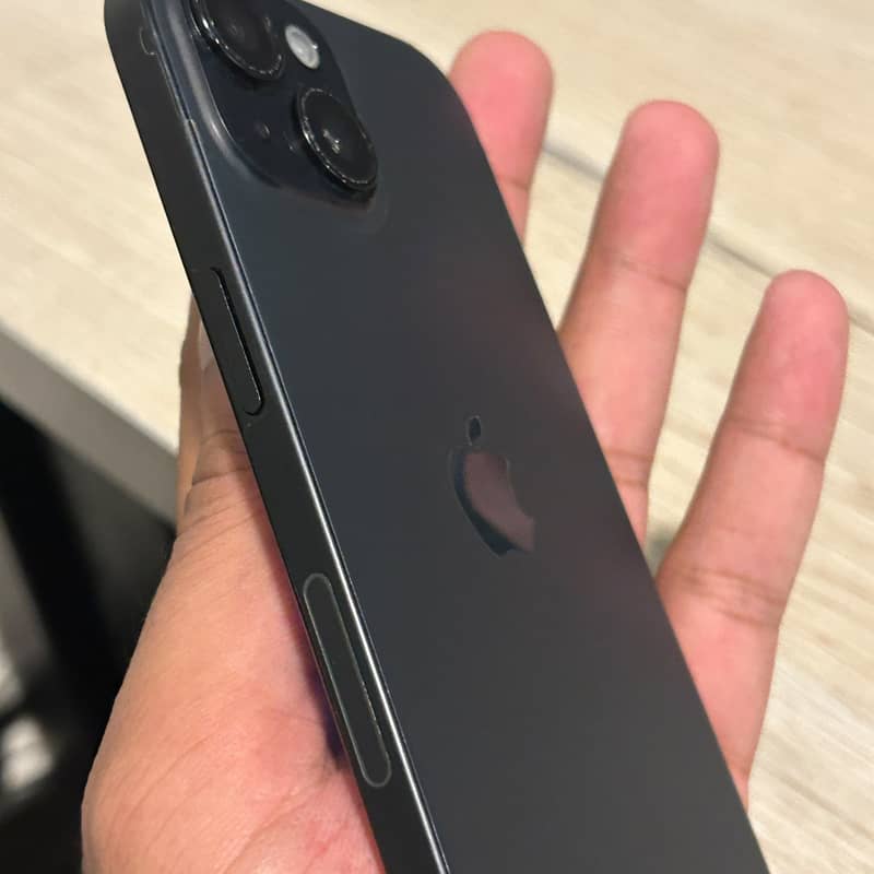 Apple iPhone 15 1