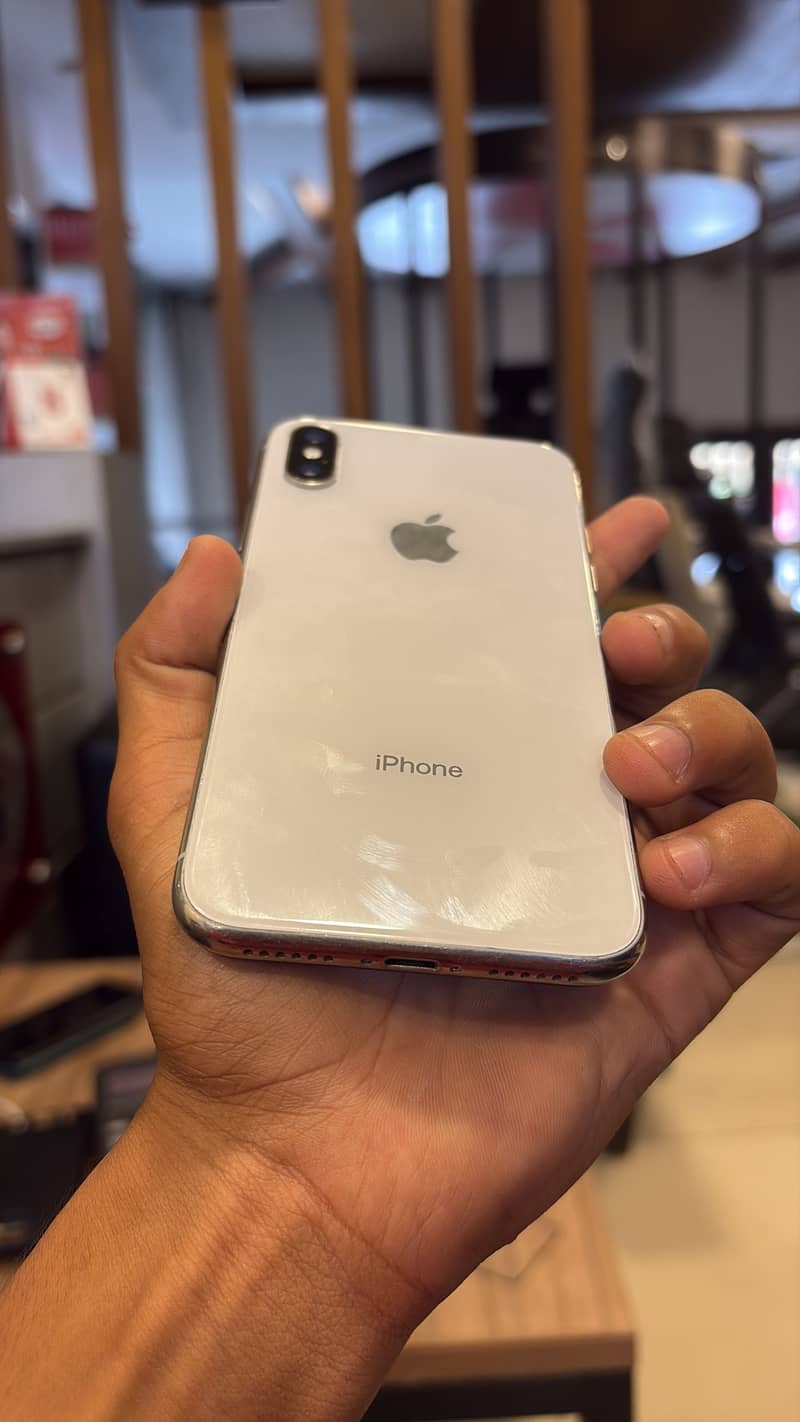 Apple iPhone X 2