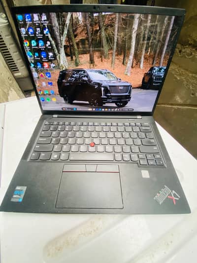Lenovo thinkpad x1 carbon gen9 core i7 11gen