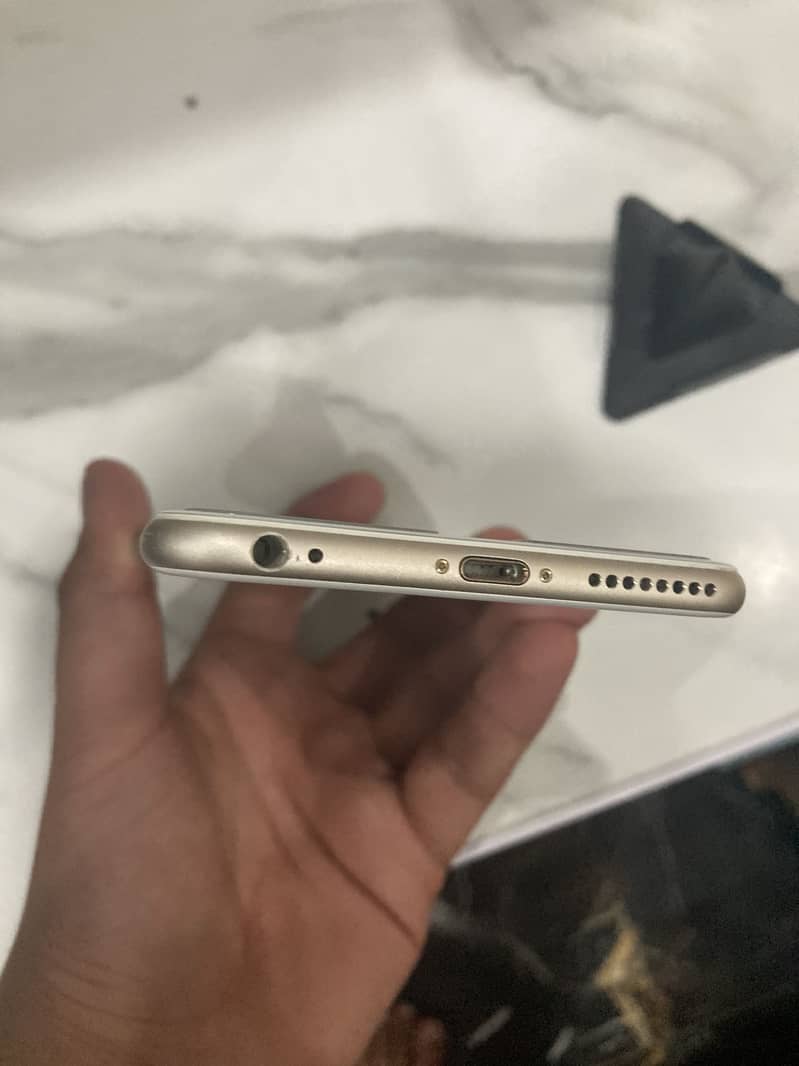 Apple iPhone 6S Plus Sim working 4