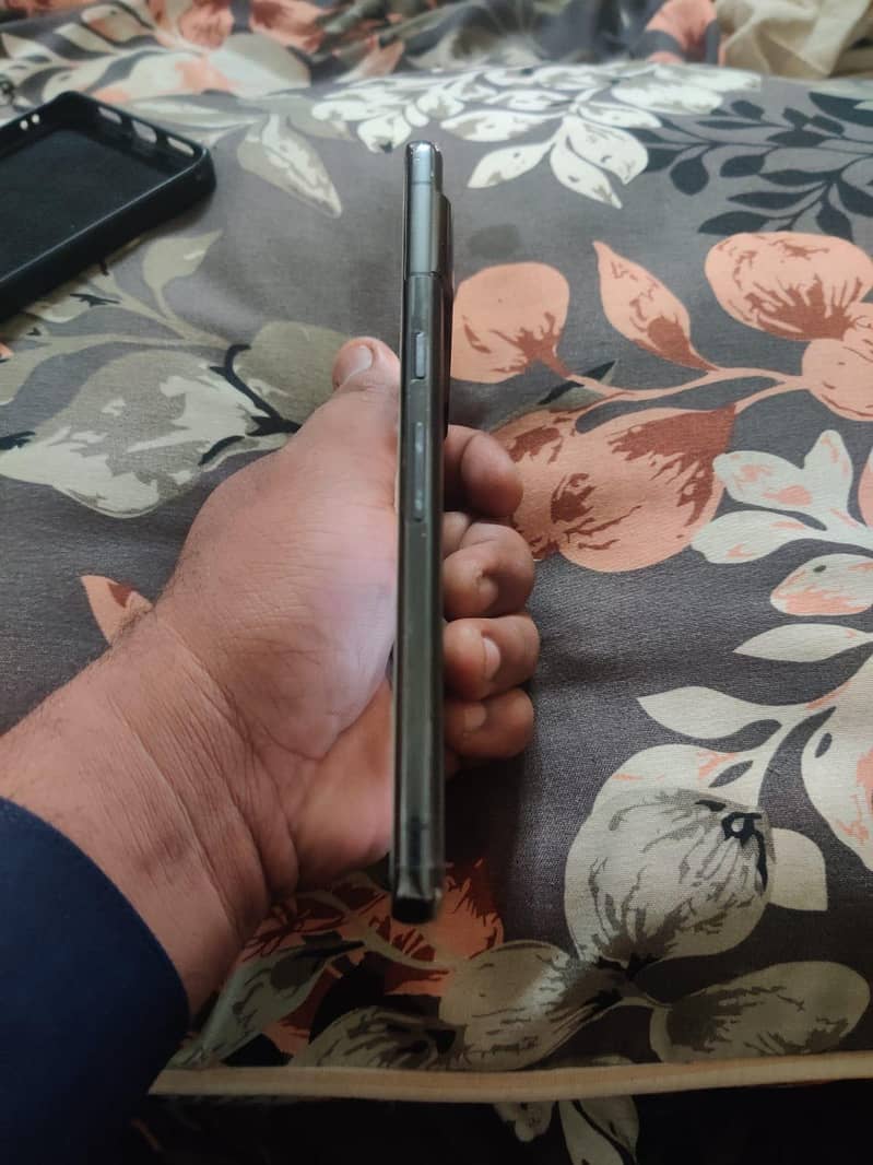 Google Pixel 7 Pro 6