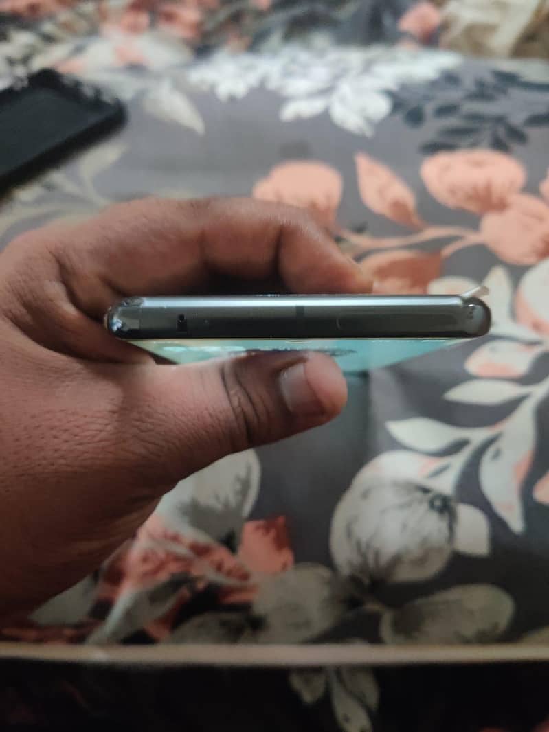 Google Pixel 7 Pro 8