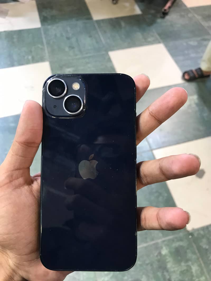 Apple iPhone 13 1