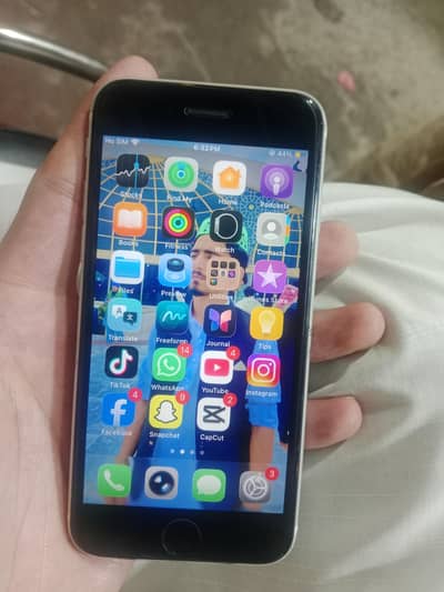 Apple iPhone SE