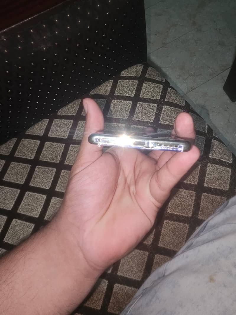 Infinix Note 40 Pro 6