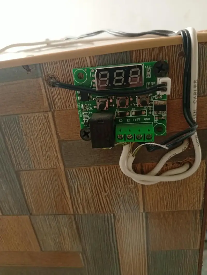 Wooden Incubator 500 eggs Manual — photo 3