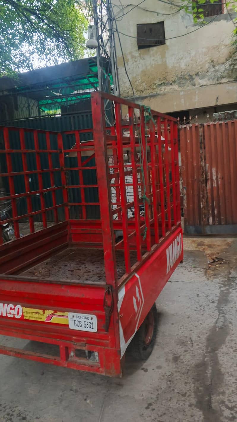 Loader rickshaw 2