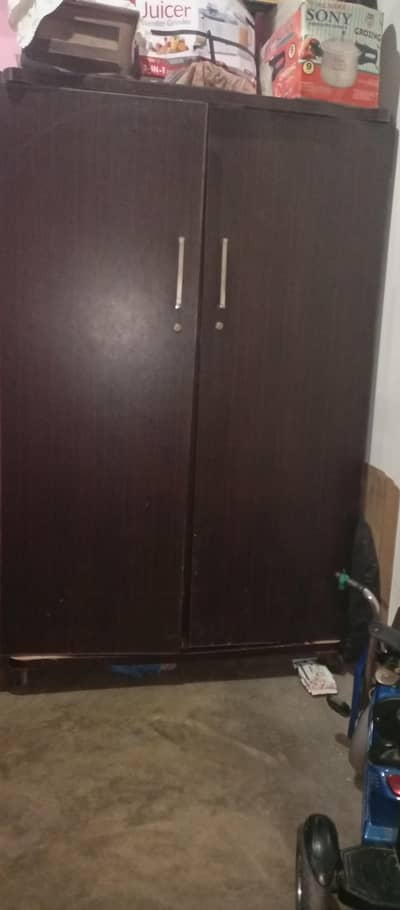 wooden wardrobe 03104692481