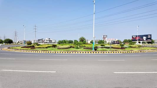 D BLOCK NEAR TO THIS GOOD LOCATION PLOT FOR SALE