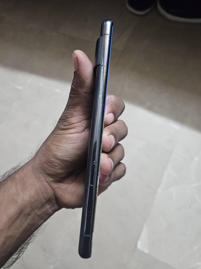 Google Pixel 7 Pro 6