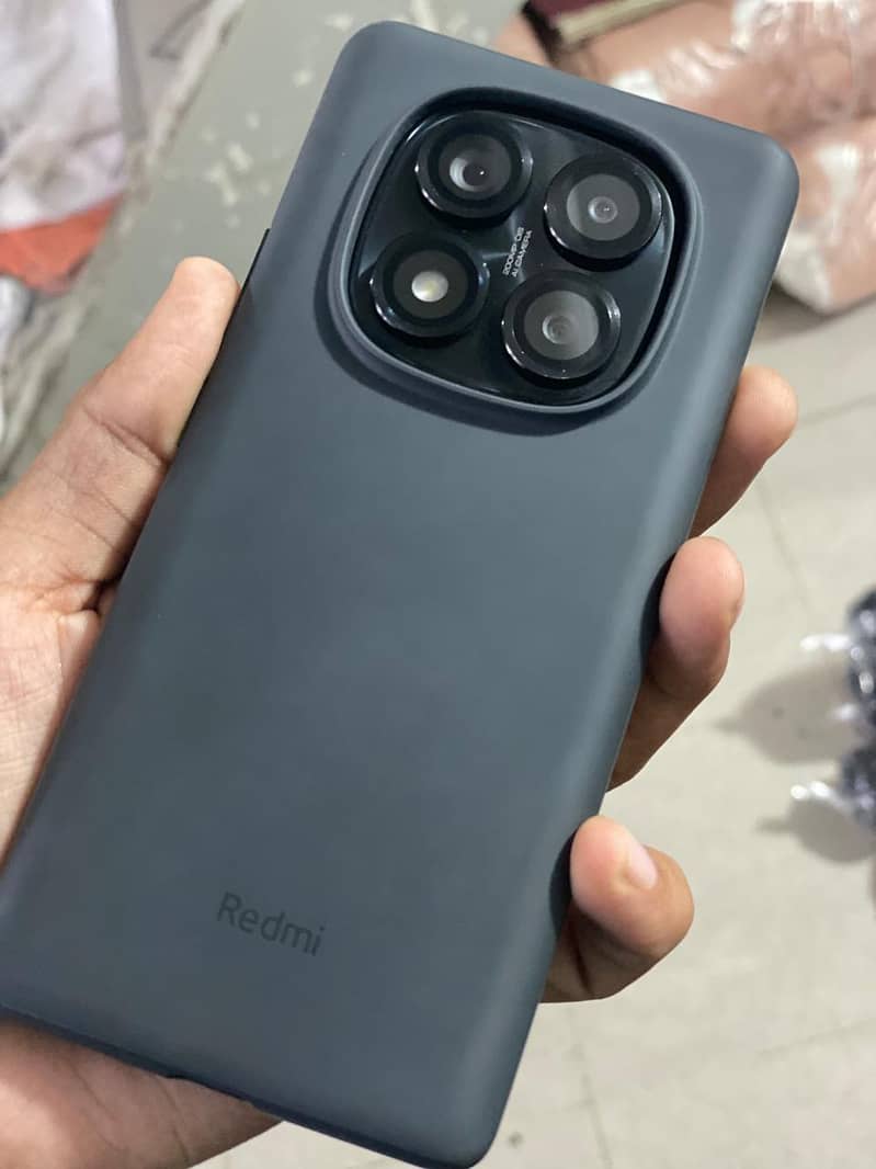 Xiaomi Redmi Note 14 Pro 1