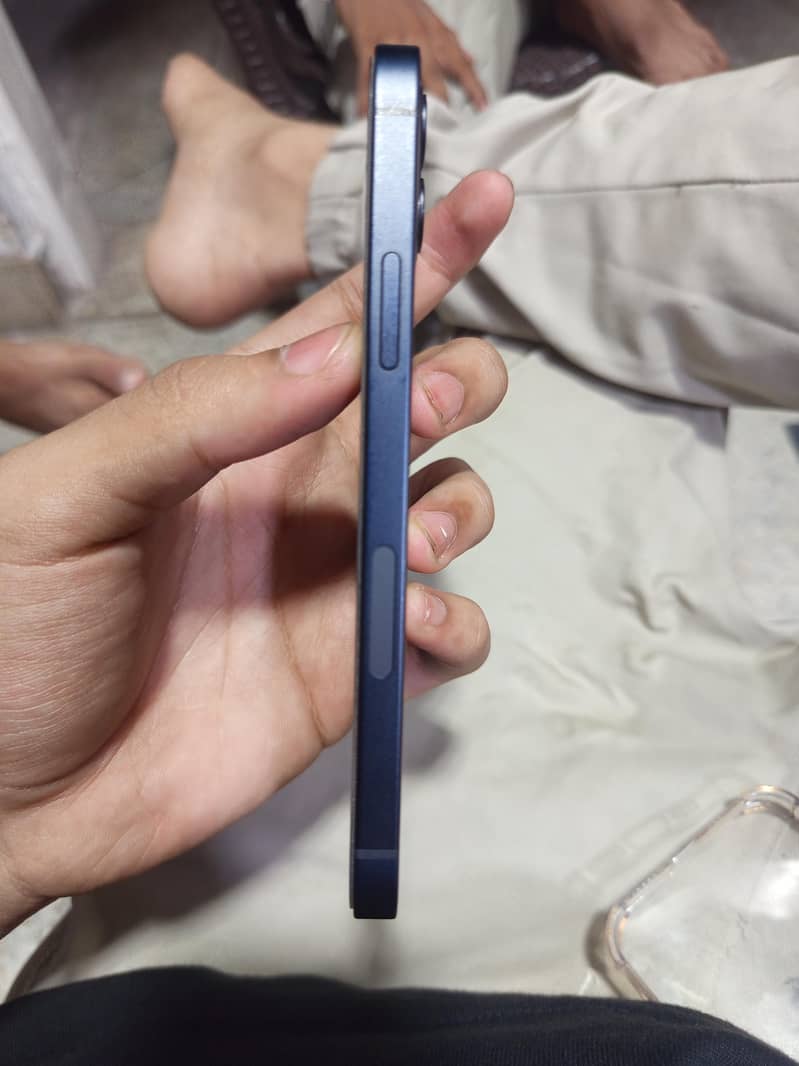 Apple iPhone 12 5